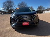 Used 2020 Ford Edge SE image 3