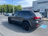 Used 2020 Jeep Grand Cherokee Altitude image 2