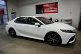 Used 2023 Toyota Camry SE image 6