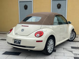 Used 2009 Volkswagen Beetle S image 5