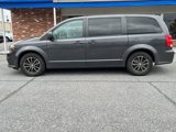 Used 2019 Dodge Grand Caravan SE image 2