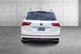 Used 2022 Volkswagen Tiguan SE R-Line image 4