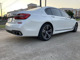 Used 2018 BMW M760i xDrive image 2