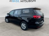 Used 2017 Kia Sedona L image 4