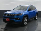 New 2025 Jeep Compass Latitude image 3