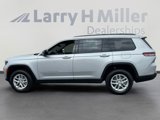 New 2025 Jeep Grand Cherokee L Laredo image 3