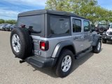 Used 2018 Jeep Wrangler Unlimited Sport S image 3