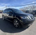 Used 2020 Nissan Pathfinder S image 3