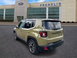 Used 2015 Jeep Renegade Latitude w/ Popular Equipment Group image 5