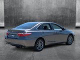 Used 2017 Toyota Camry SE image 4