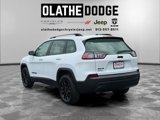 Certified 2023 Jeep Cherokee Altitude Lux image 3