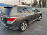 Used 2013 Toyota Highlander Limited image 6
