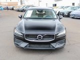 Used 2020 Volvo S60 T6 Momentum image 2