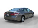 Used 2018 Toyota Camry LE image 5