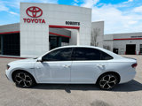 Used 2020 Volkswagen Passat 2.0T R-Line image 4