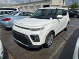 Used 2022 Kia Soul LX image 2