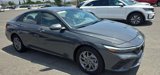 Used 2024 Hyundai Elantra SEL image 2