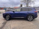 Used 2021 Nissan Rogue SV w/ Premium Package image 2