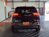 Used 2018 Jeep Cherokee Latitude Plus w/ Comfort/Convenience Group image 5