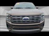 Used 2018 Ford Expedition Max XLT w/ Equipment Group 201A image 4