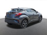 Used 2022 Toyota C-HR XLE image 3
