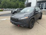 Used 2016 Jeep Cherokee Trailhawk w/ Comfort/Convenience Group image 3