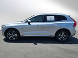 Used 2021 Volvo XC60 T5 Momentum w/ Premium Package image 2