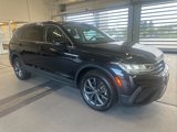 Used 2022 Volkswagen Tiguan SE w/ Panoramic Sunroof Package image 1