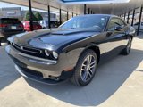 Used 2019 Dodge Challenger SXT image 5