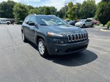 Used 2018 Jeep Cherokee Latitude Plus image 2