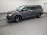 Used 2017 Dodge Grand Caravan SXT image 2