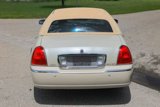 Used 2004 Lincoln Town Car Ultimate image 5