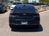 Used 2021 Hyundai Elantra Limited image 4