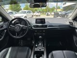 Used 2018 MAZDA MAZDA3 Touring image 2