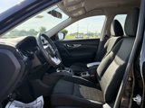 Used 2017 Nissan Rogue SV image 6