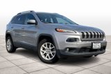 Used 2016 Jeep Cherokee Latitude image 2