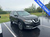 Used 2017 Nissan Rogue SL image 2