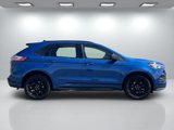 Certified 2024 Ford Edge SE w/ Black Appearance Package image 4