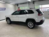 Used 2020 Jeep Cherokee Latitude image 3