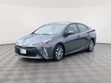 Used 2022 Toyota Prius XLE image 3