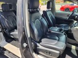 Used 2017 Chrysler Pacifica Touring-L Plus image 4