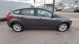 Used 2015 Ford Focus SE image 4