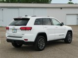 Used 2020 Jeep Grand Cherokee Laredo w/ Quick Order Package 2BN North image 3