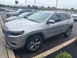 Used 2019 Jeep Cherokee Limited image 4