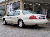 Used 2002 Lincoln Continental image 3
