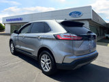Used 2023 Ford Edge SEL w/ Convenience Package image 4