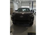 Used 2023 Toyota Tacoma TRD Off-Road image 2