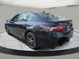 Used 2023 Toyota Camry SE image 3