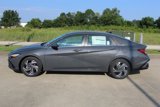 New 2025 Hyundai Elantra SEL image 2