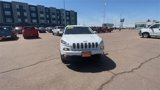 Used 2016 Jeep Cherokee Latitude image 3